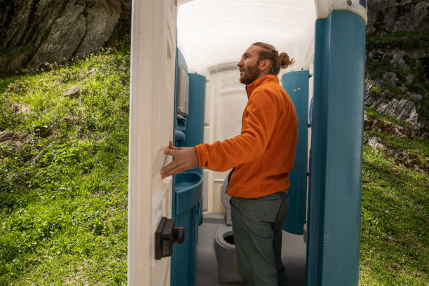 Best Portable toilet rental cost  in Black Diamond, WA